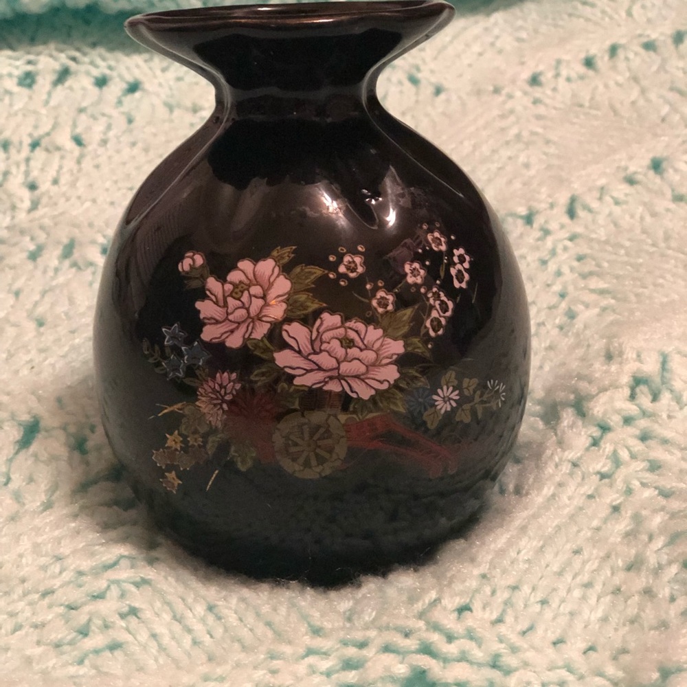 Flower base